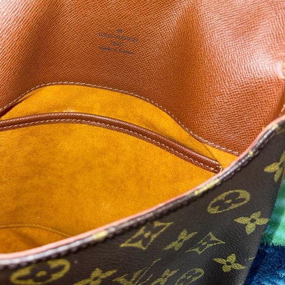 AUTHENTIC LOUIS VUITTON BAG - Picture 6 of 7